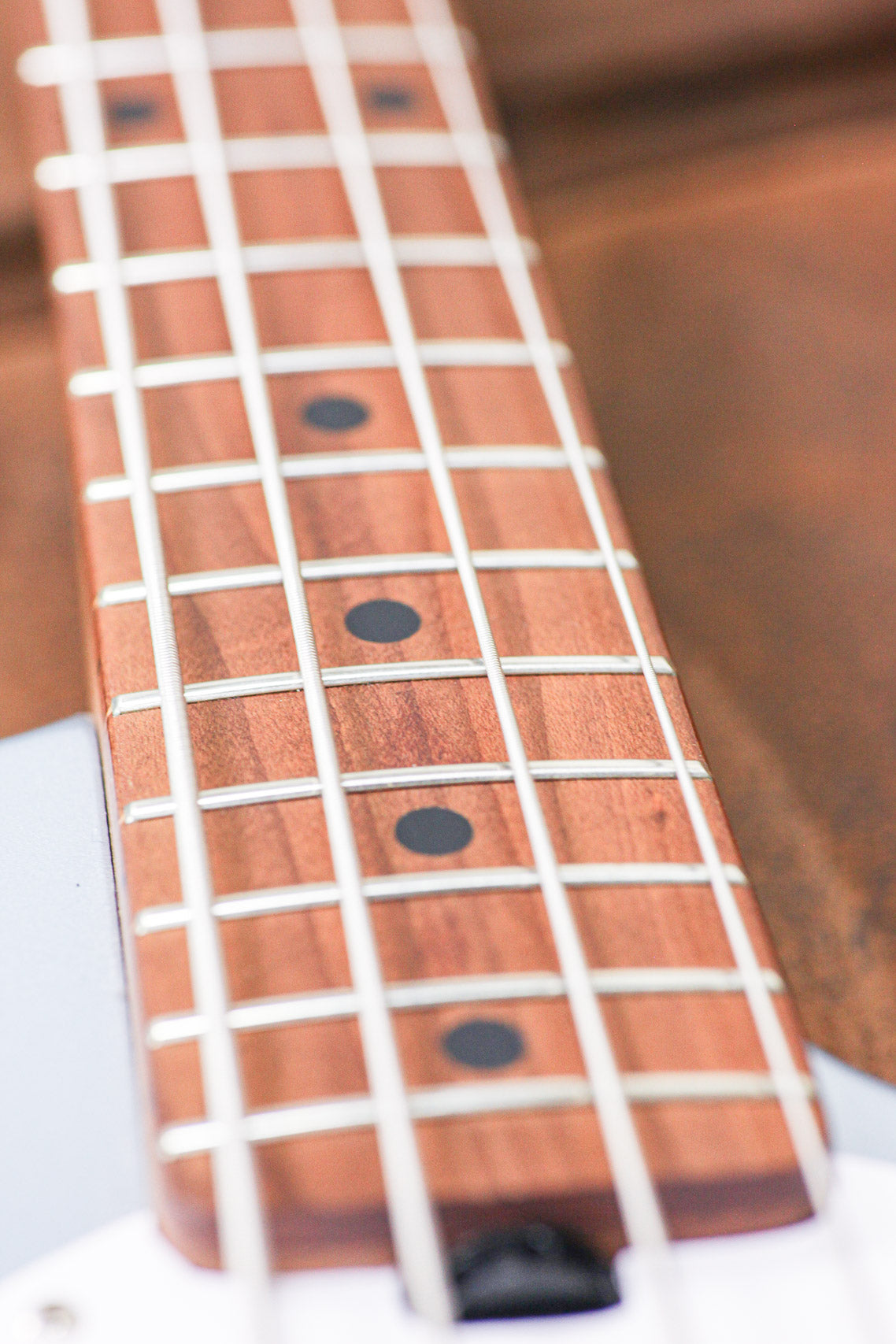 Sterling Stingray RAY34 | Firemist Silver