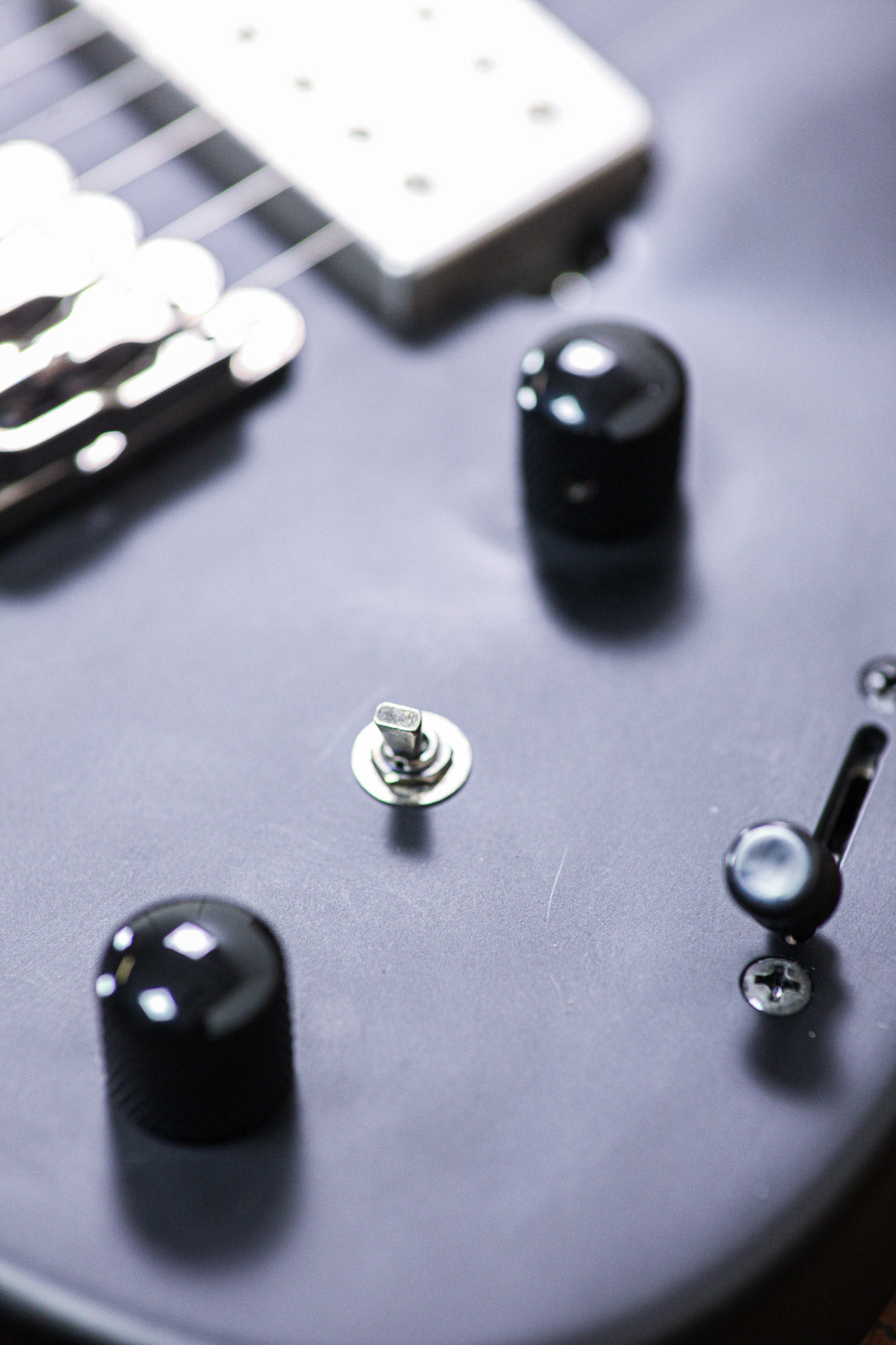 Ibanez QX-52 Headless | Black Flat Matte