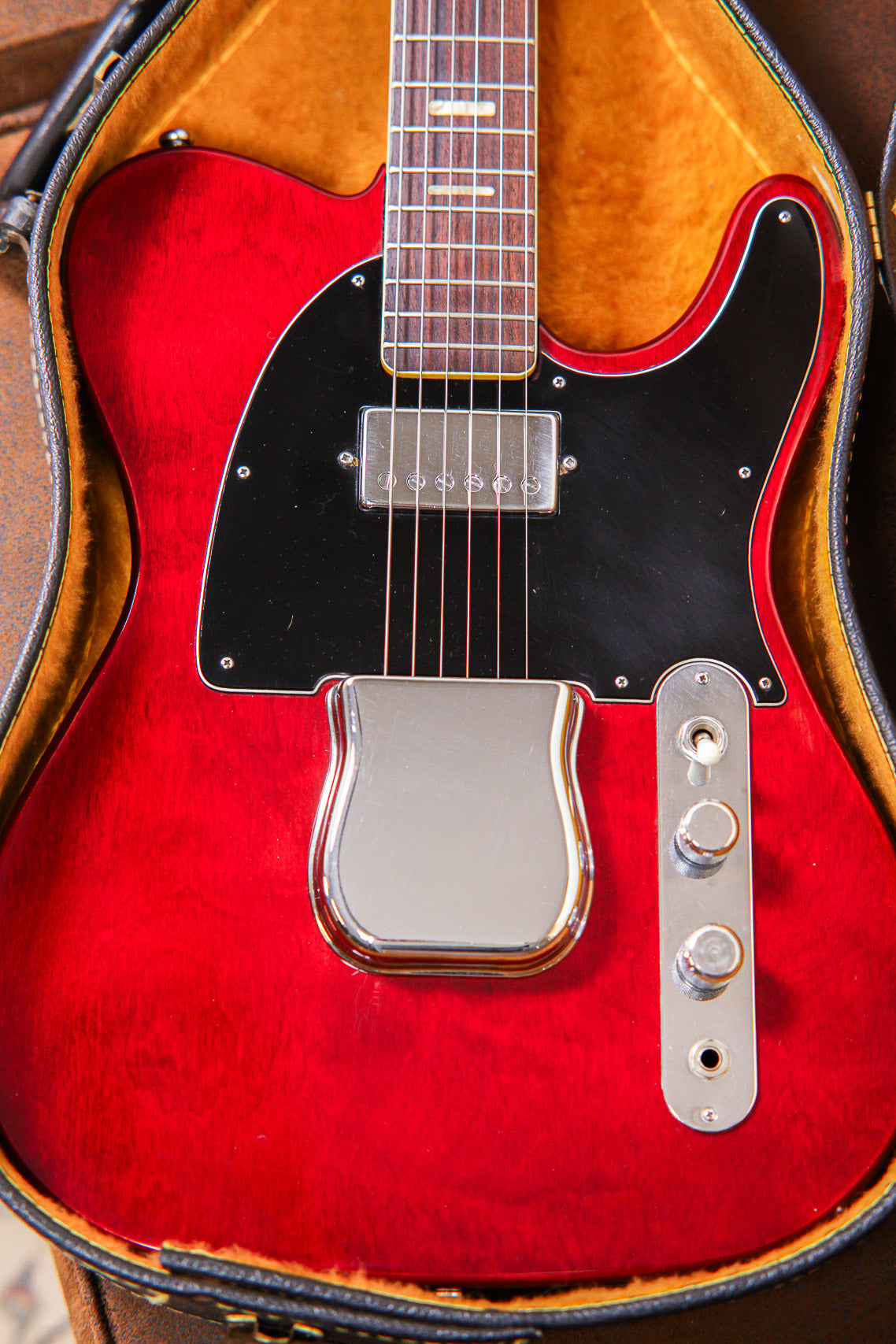 Ampeg Heavy Stud GEH 150 | Burgundy