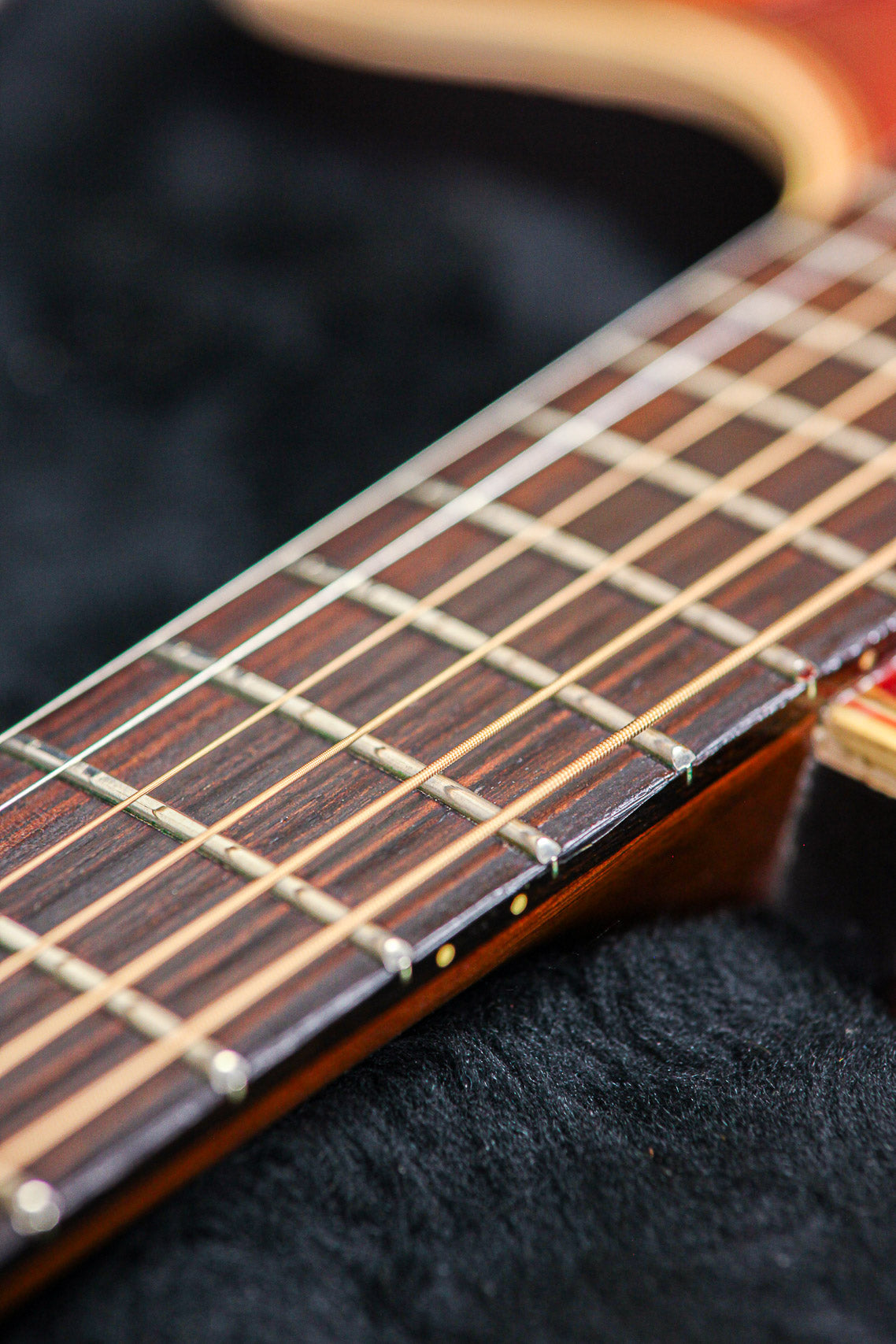 Ovation USA Ovation Elite Model 8686 | Sunburst