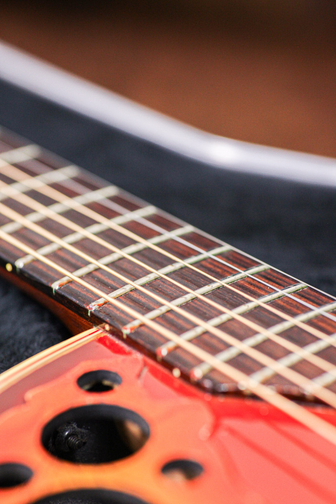 Ovation USA Ovation Elite Model 8686 | Sunburst