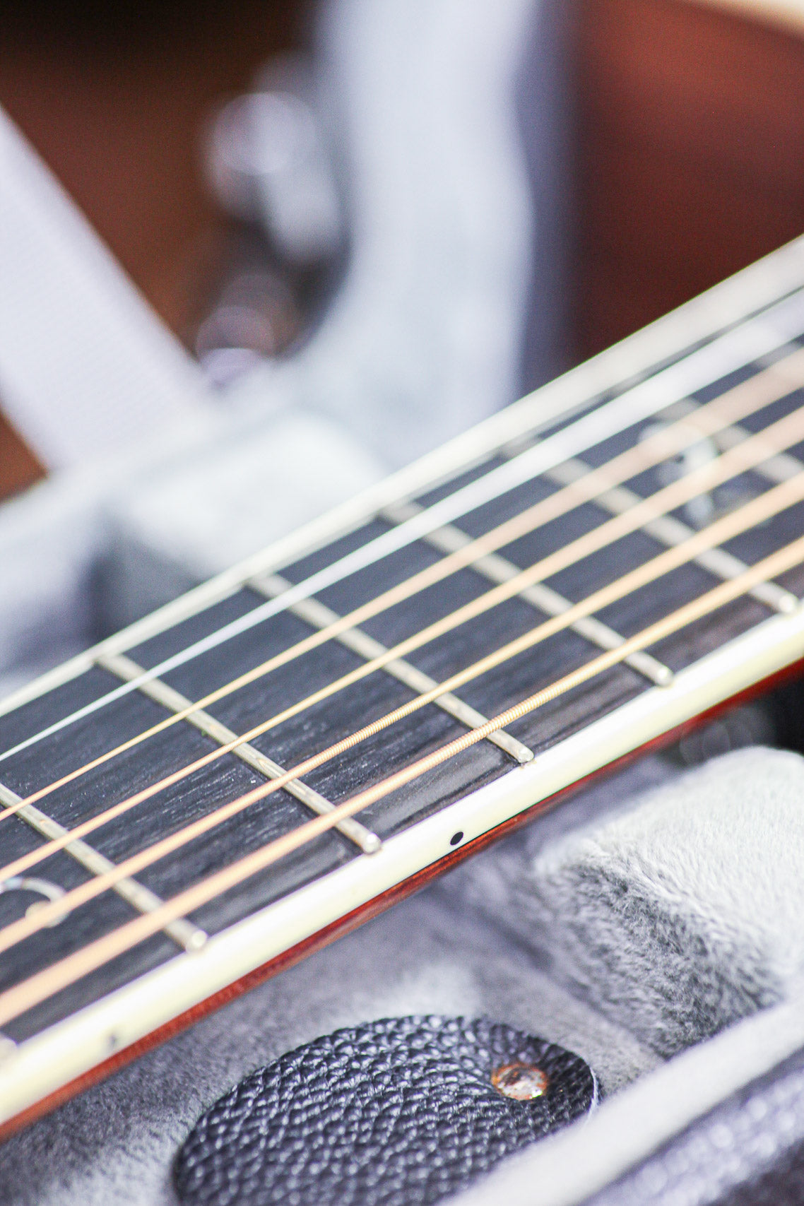 Eastman AC422CE | Natural