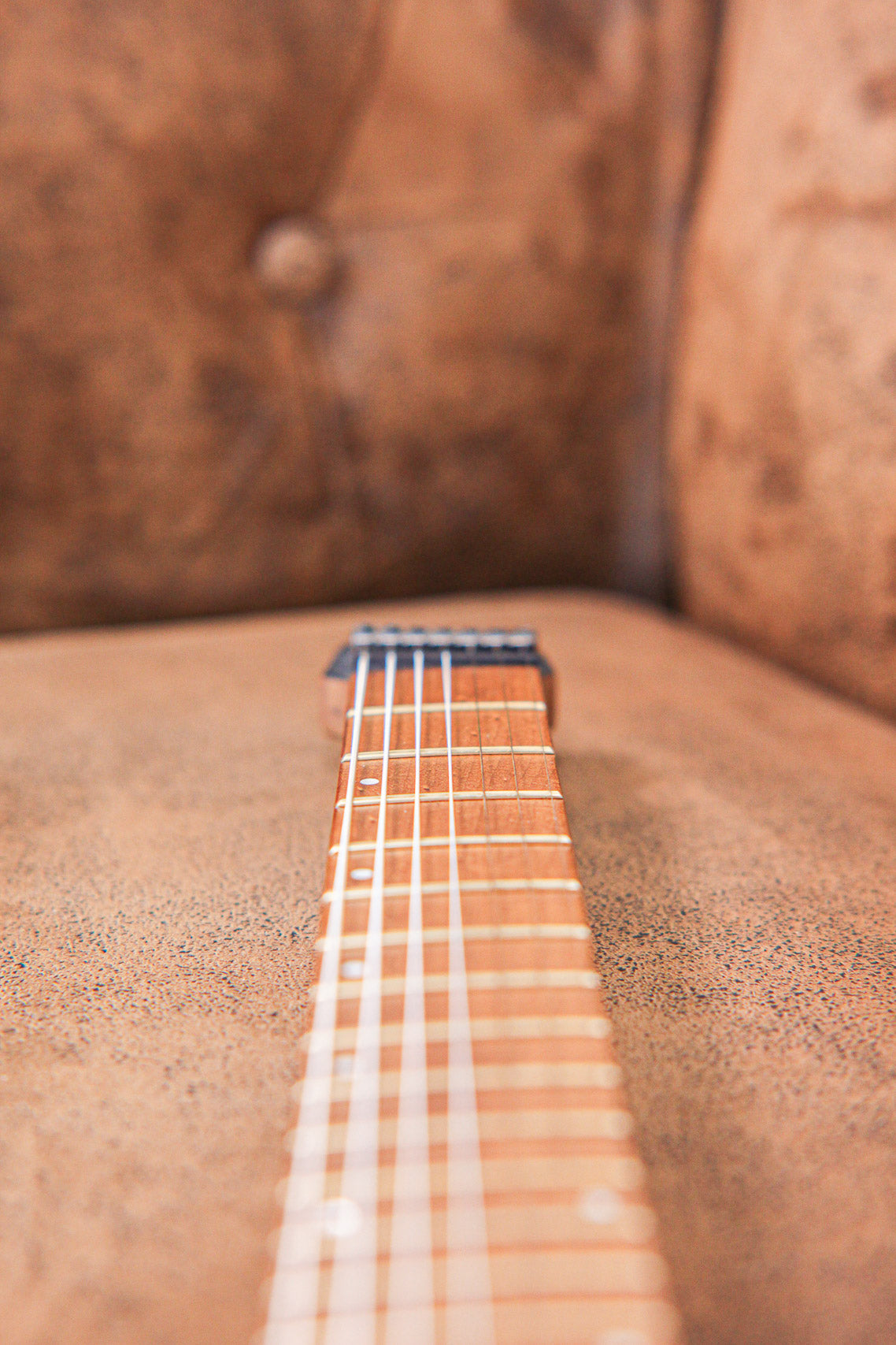 Ibanez QX527PB Headless | Antique Brown Stained