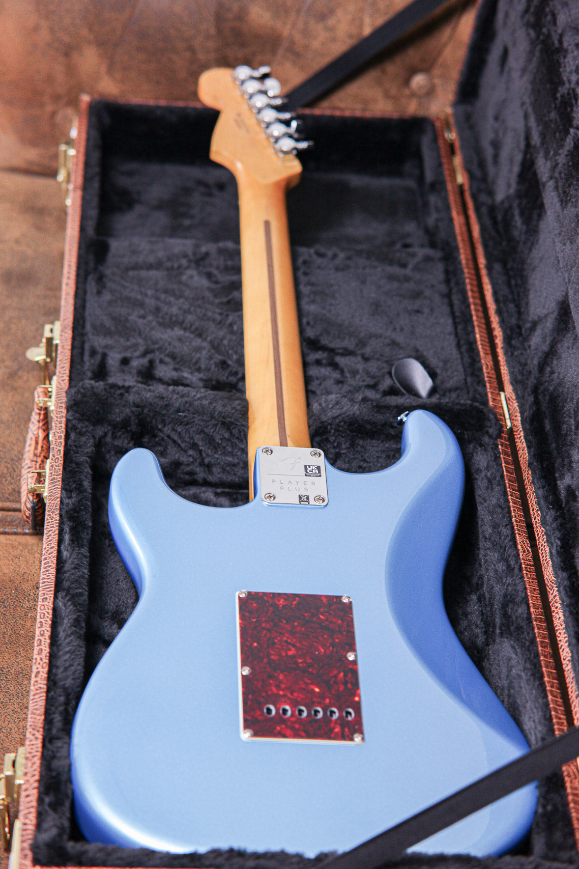 Fender  Player Plus Stratocaster SSS | Opal Spark