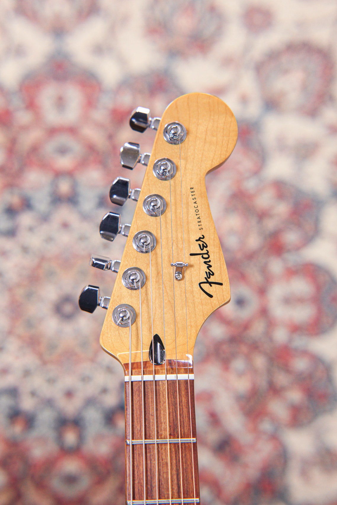 Fender  Player Plus Stratocaster SSS | Opal Spark
