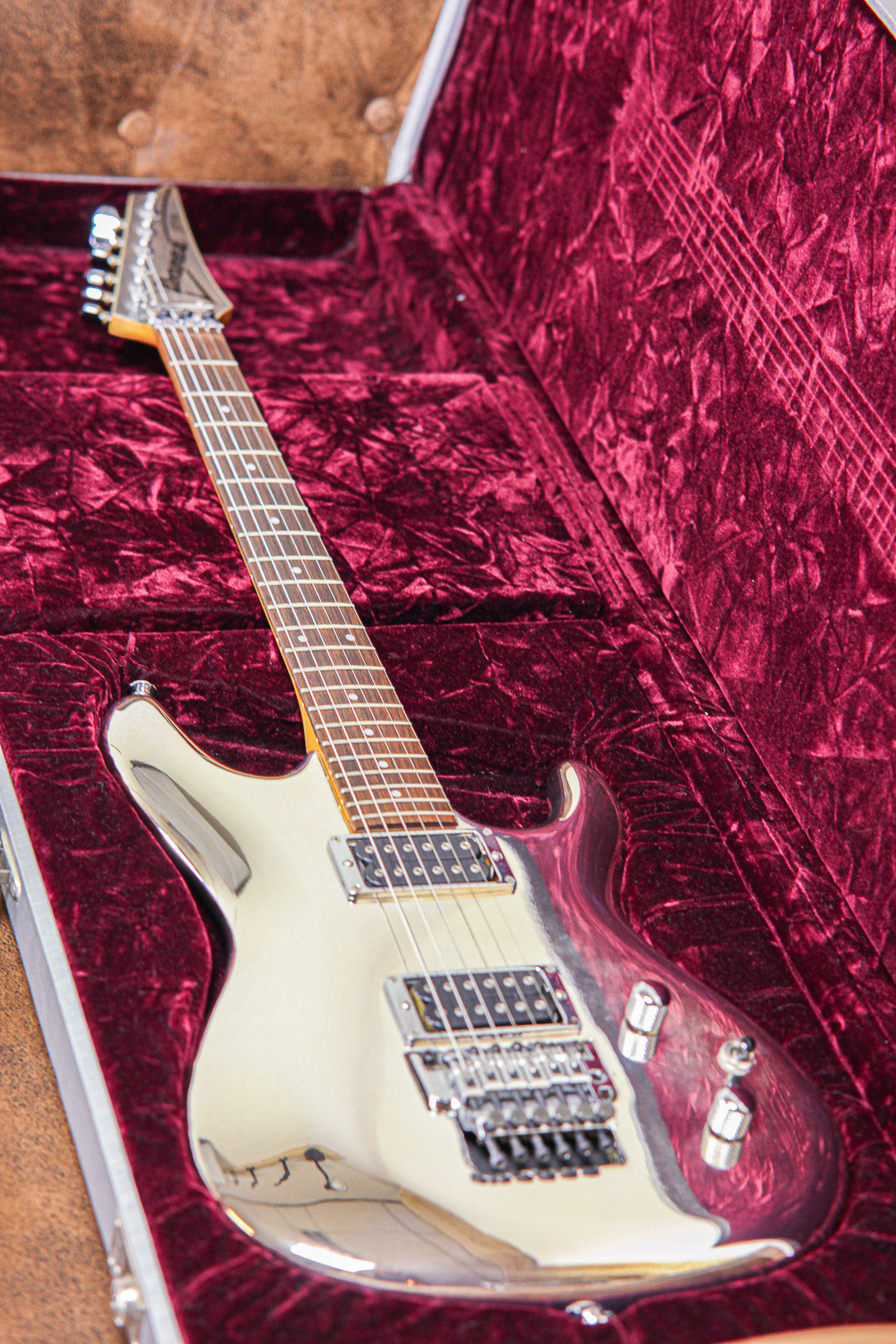 Ibanez JS10th Joe Satriani Chromeboy 1998 | Chrome