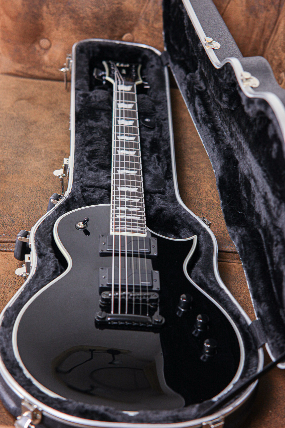 ESP LTD EC-1000 | Black Fluence