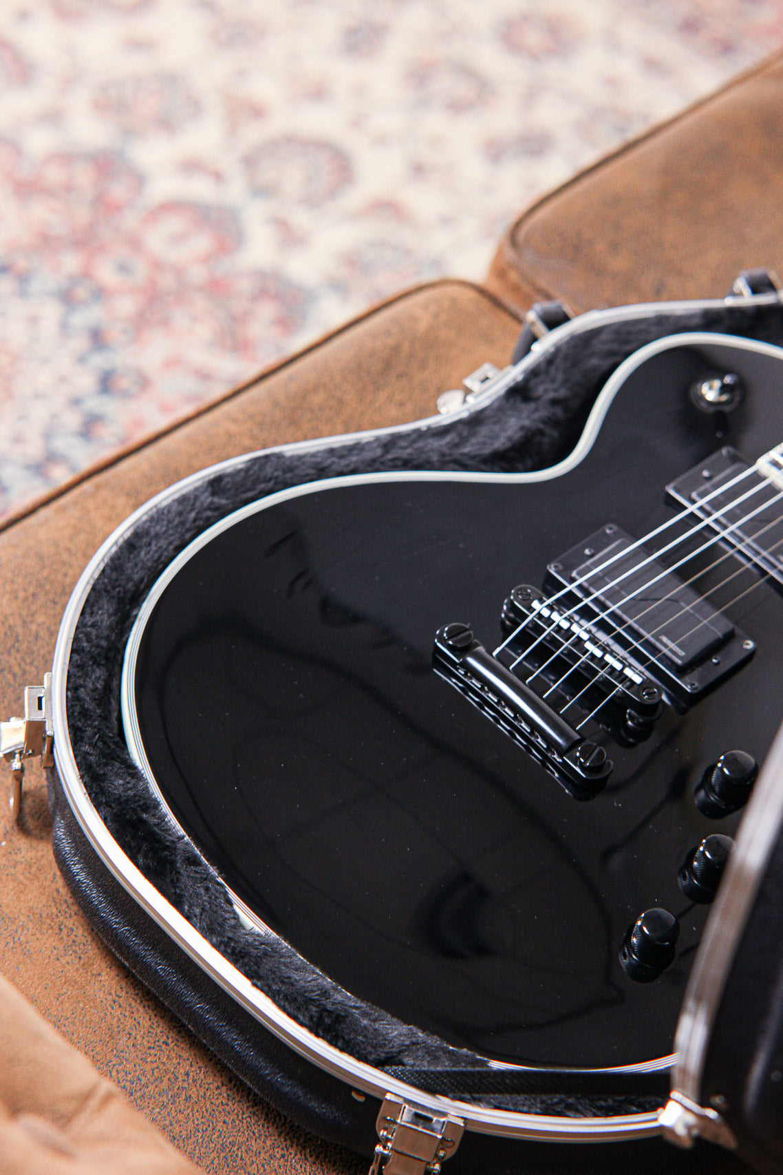 ESP LTD EC-1000 | Black Fluence