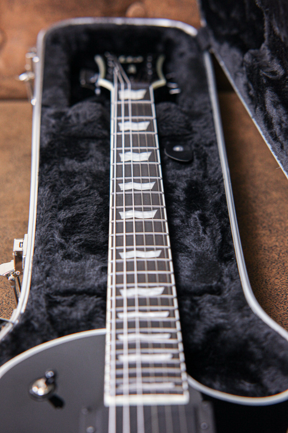 ESP LTD EC-1000 | Black Fluence