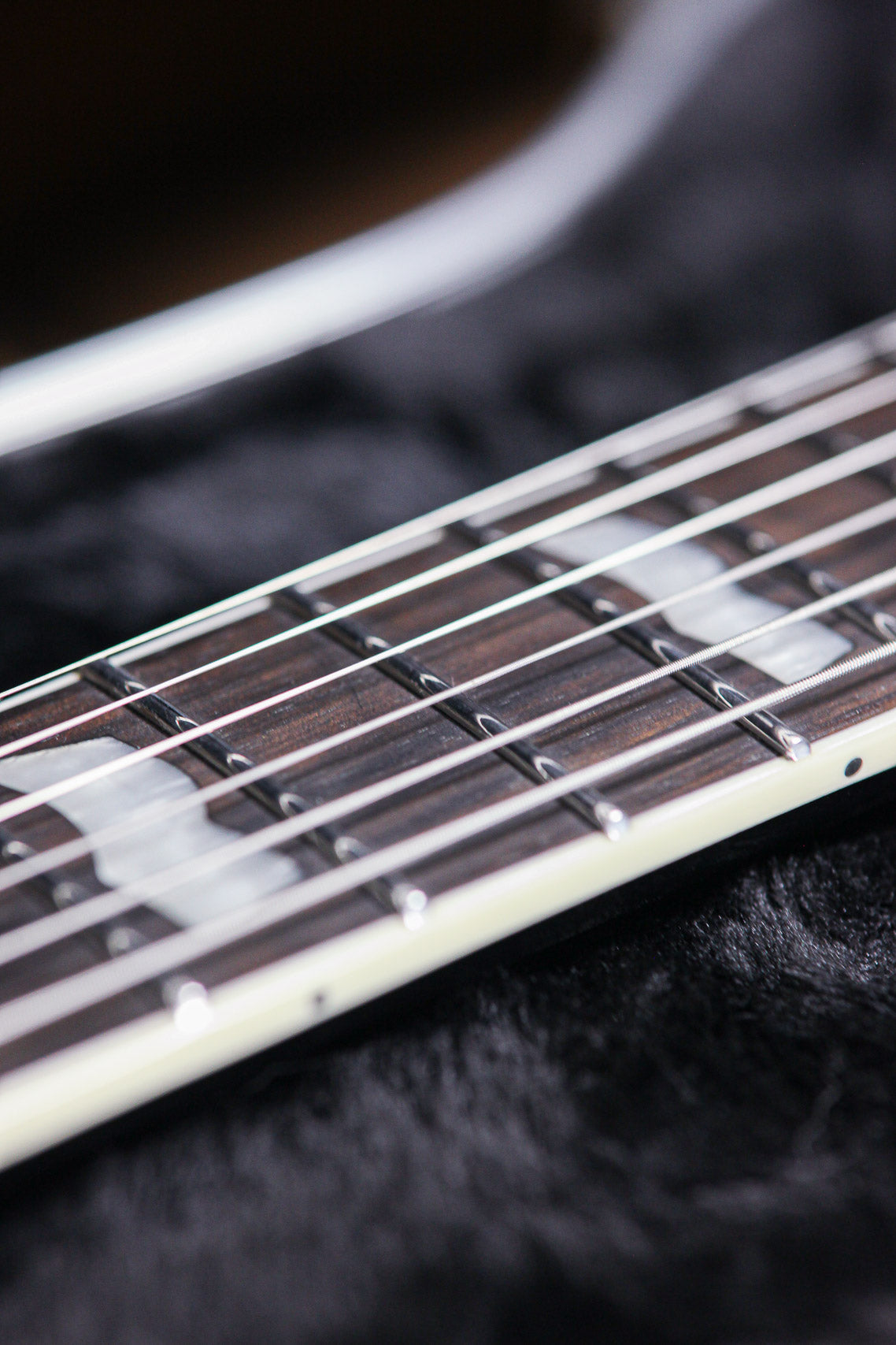 ESP LTD EC-1000 | Black Fluence