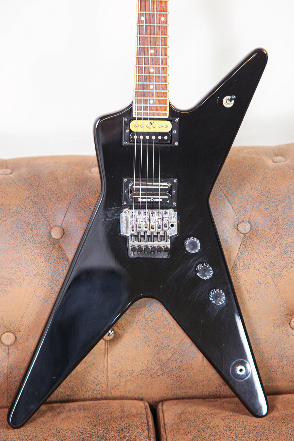 Washburn Dimebag Darrell 333 Blackjack | Black