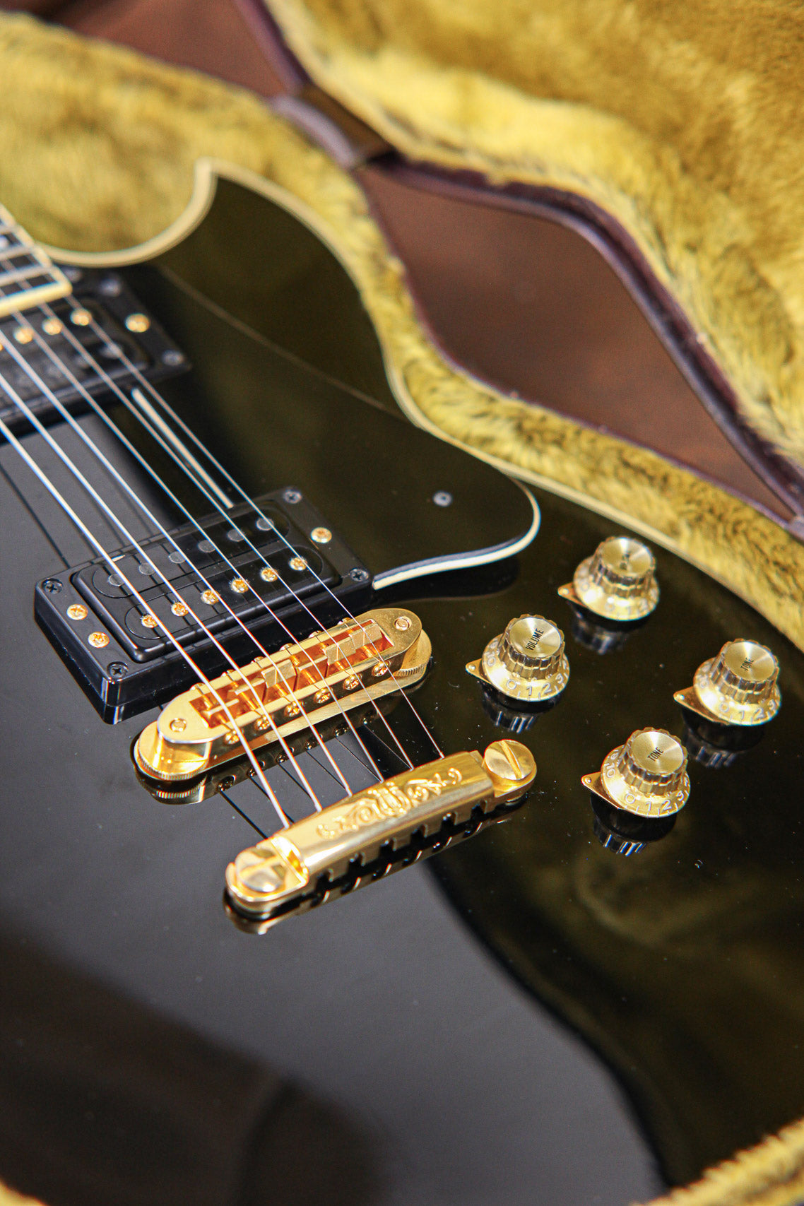 Yamaha SG2000 MiJ 2008 | Ebony