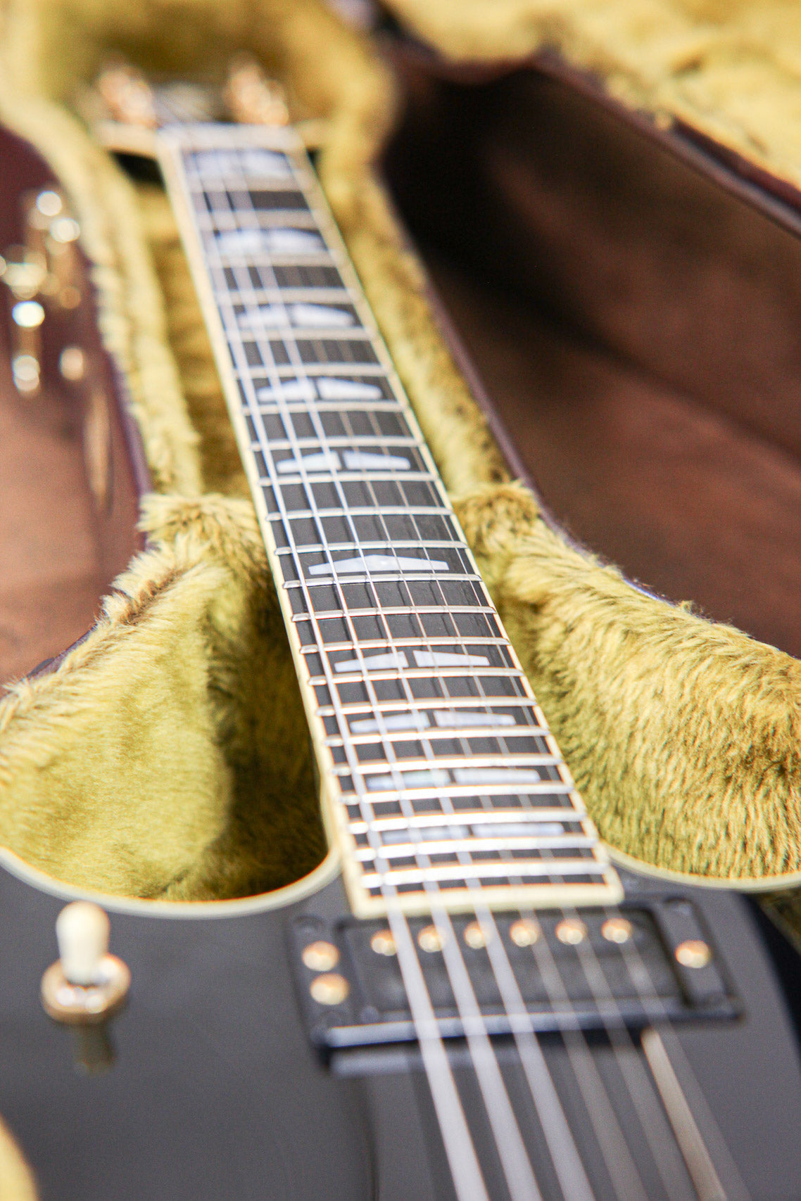 Yamaha SG2000 MiJ 2008 | Ebony