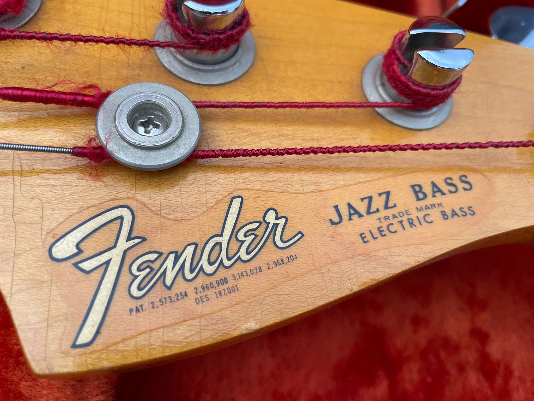 Fender Jazz Bass 1968 4.060kg | 3-Tone Sunburst