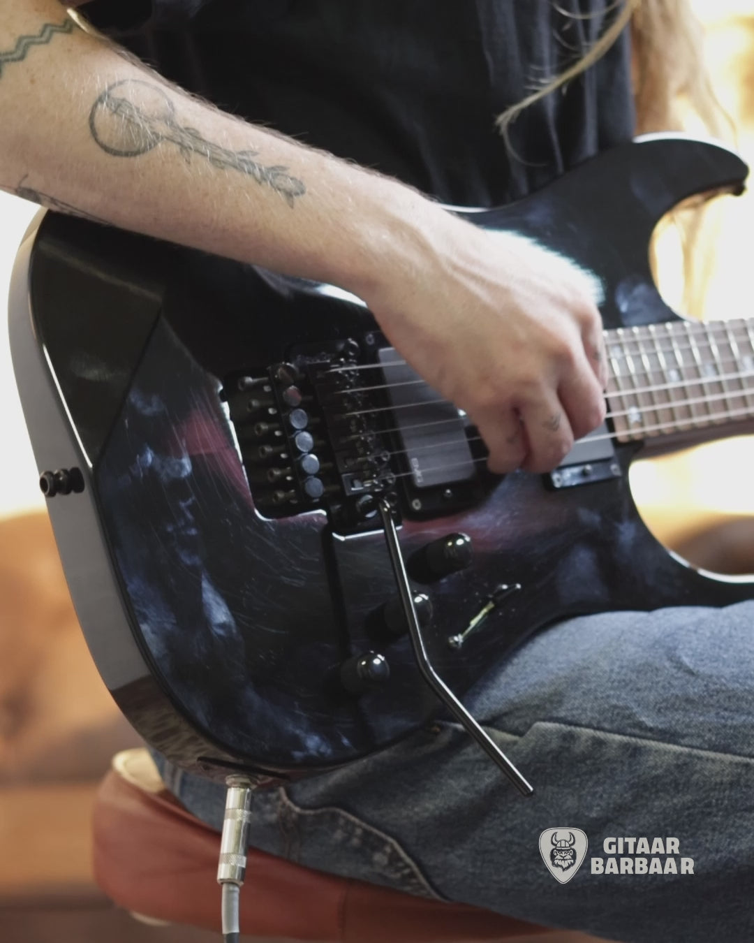 Load video: ESP KH-2 Kirk Hammett Signature | Black