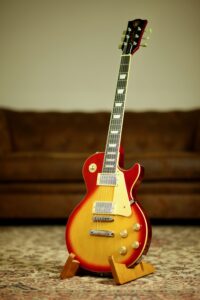 GitaarBarbaar Classics | SC Cherry Sunburst