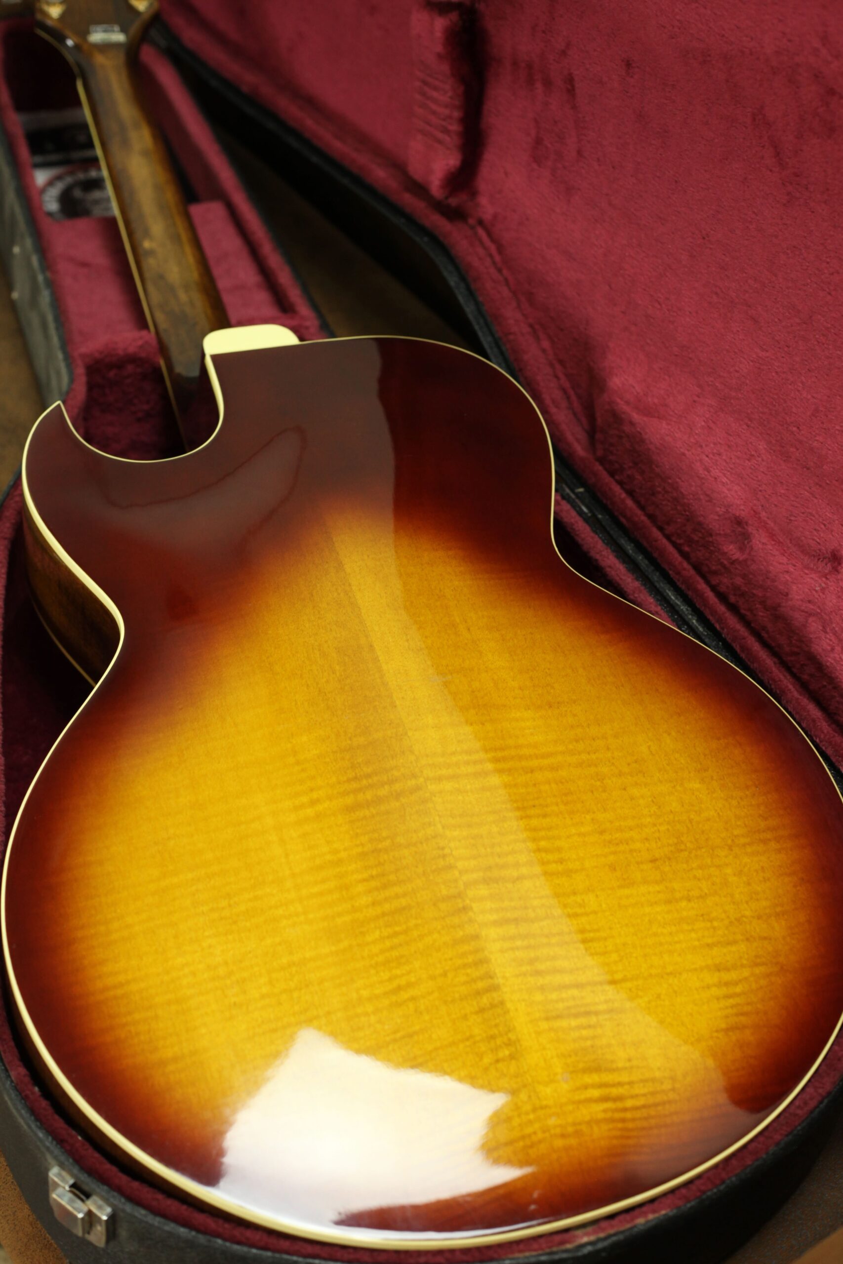 Ibanez 2453 Single Cutaway Hollow Body | Sunburst