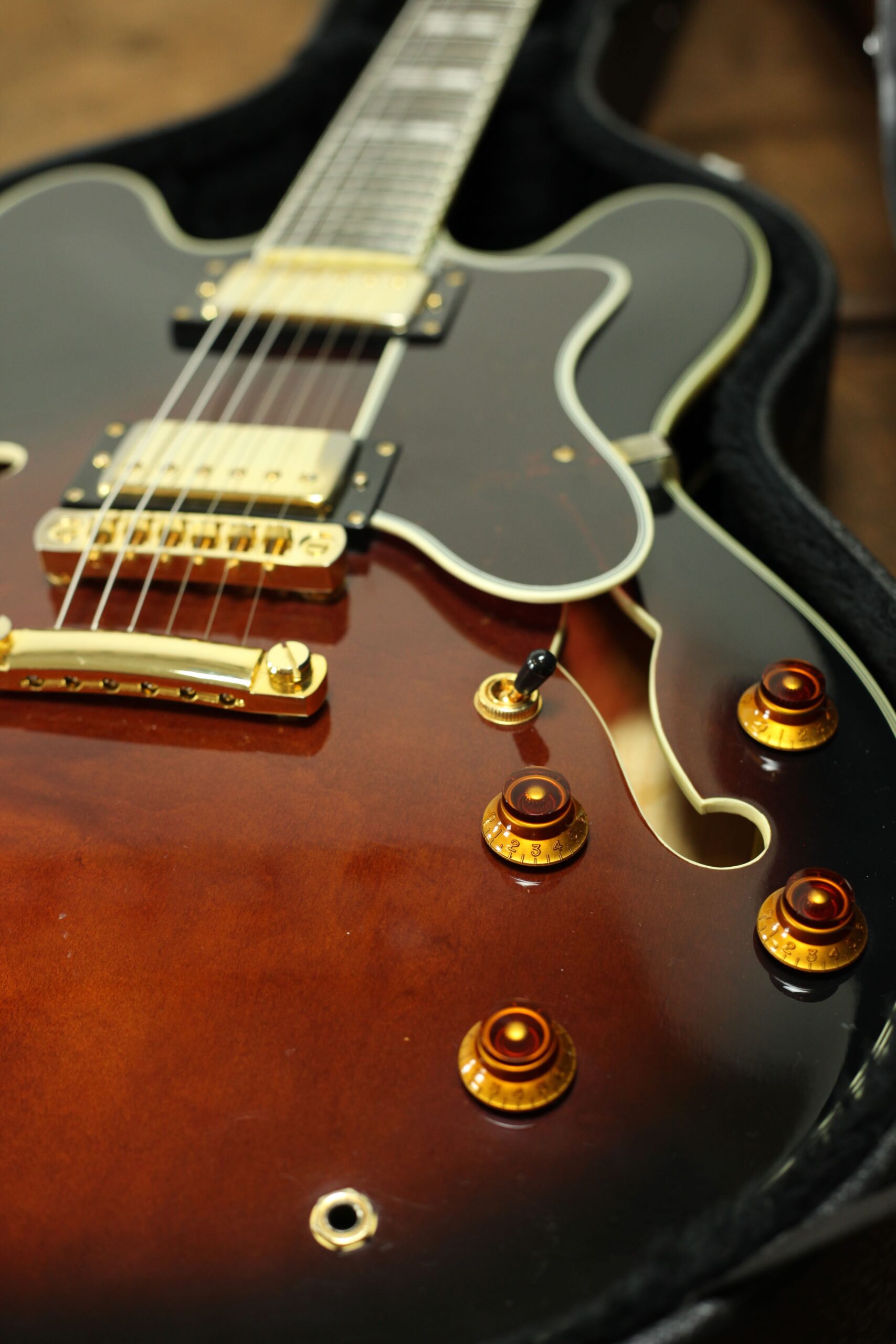 Epiphone Sheraton 2000 Korea | Tobacco Sunburst