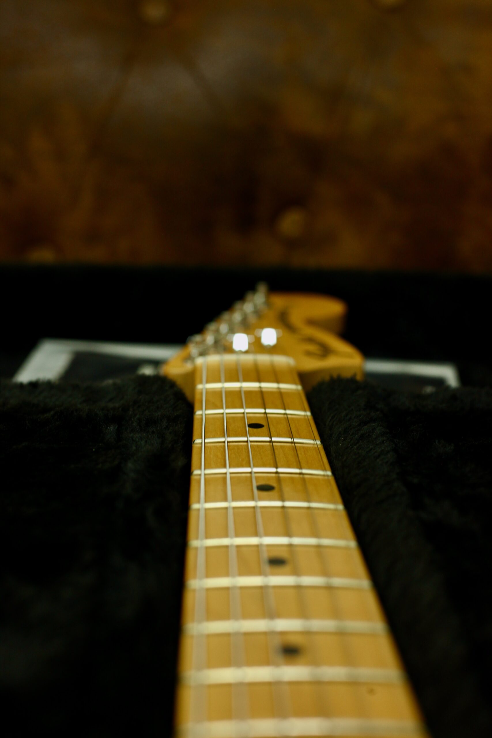 Fender Ltd Sandblasted Ash Stratocaster 2015 | Sapphire Blue