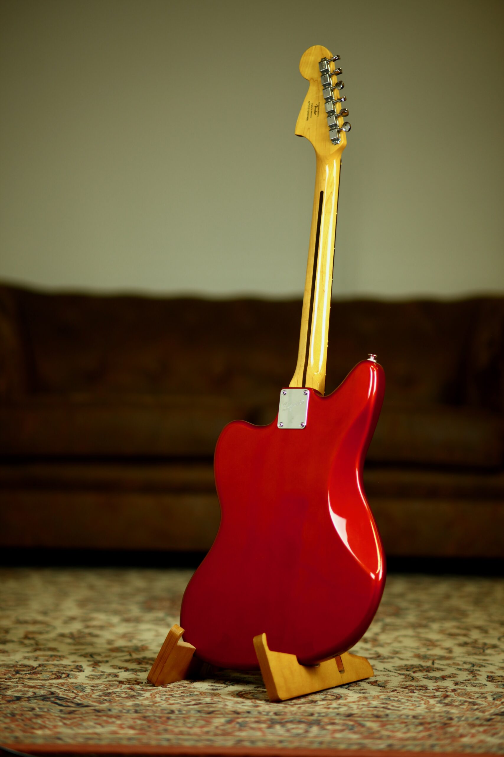 Squier Vintage Modified Jaguar | Candy Apple Red