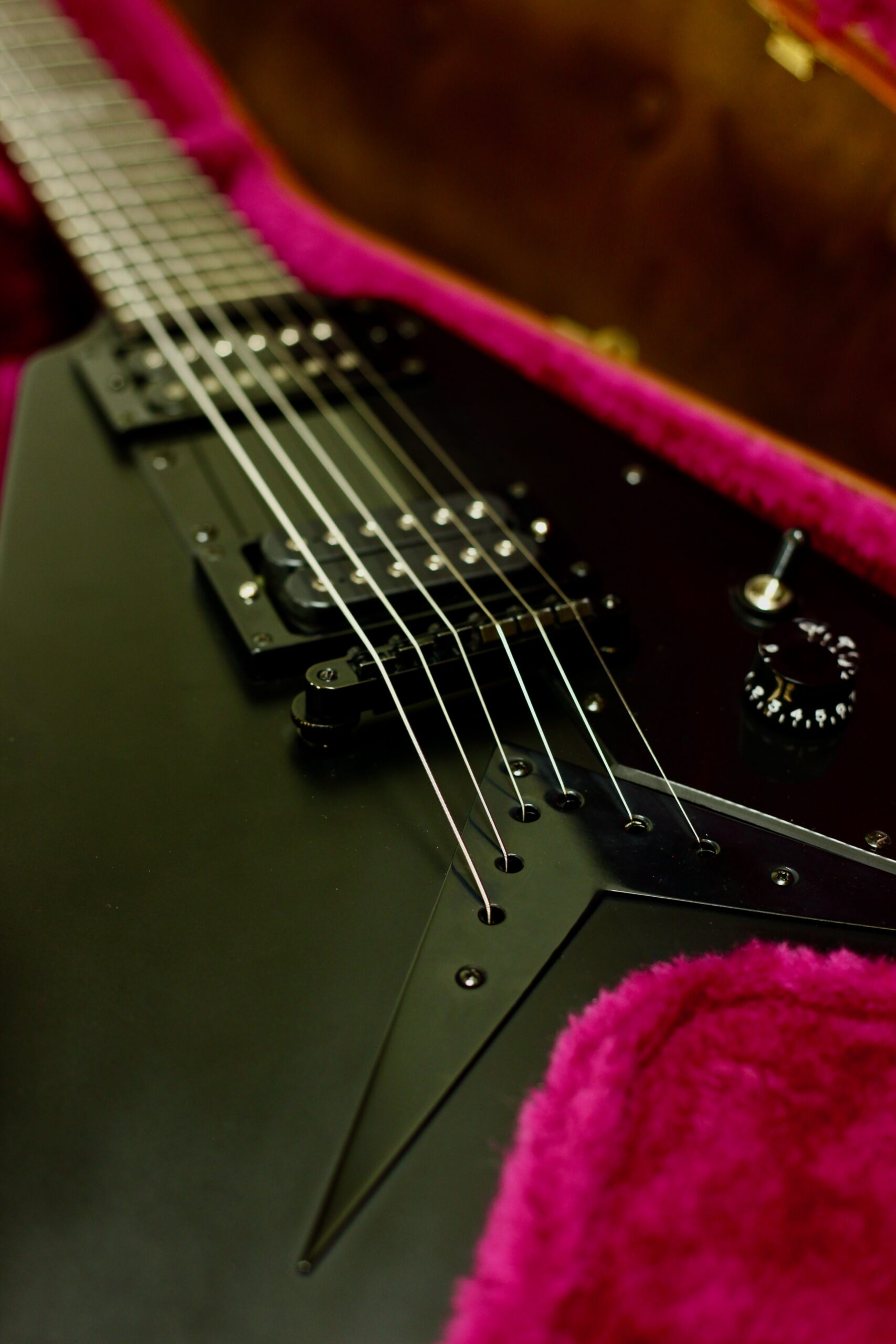 Epihpone Goth ’58 Flying V 2002 | Pitch Black