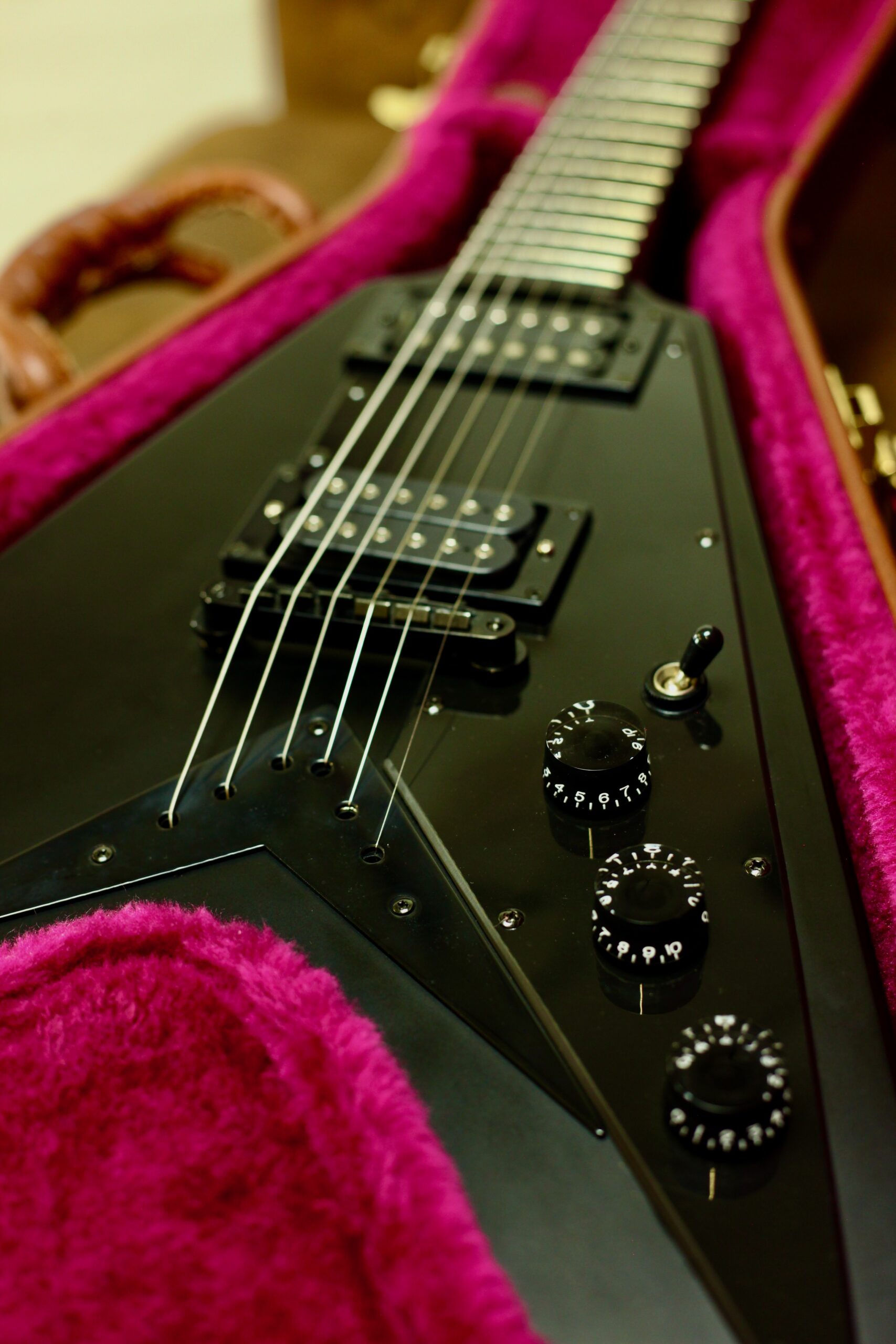 Epihpone Goth ’58 Flying V 2002 | Pitch Black