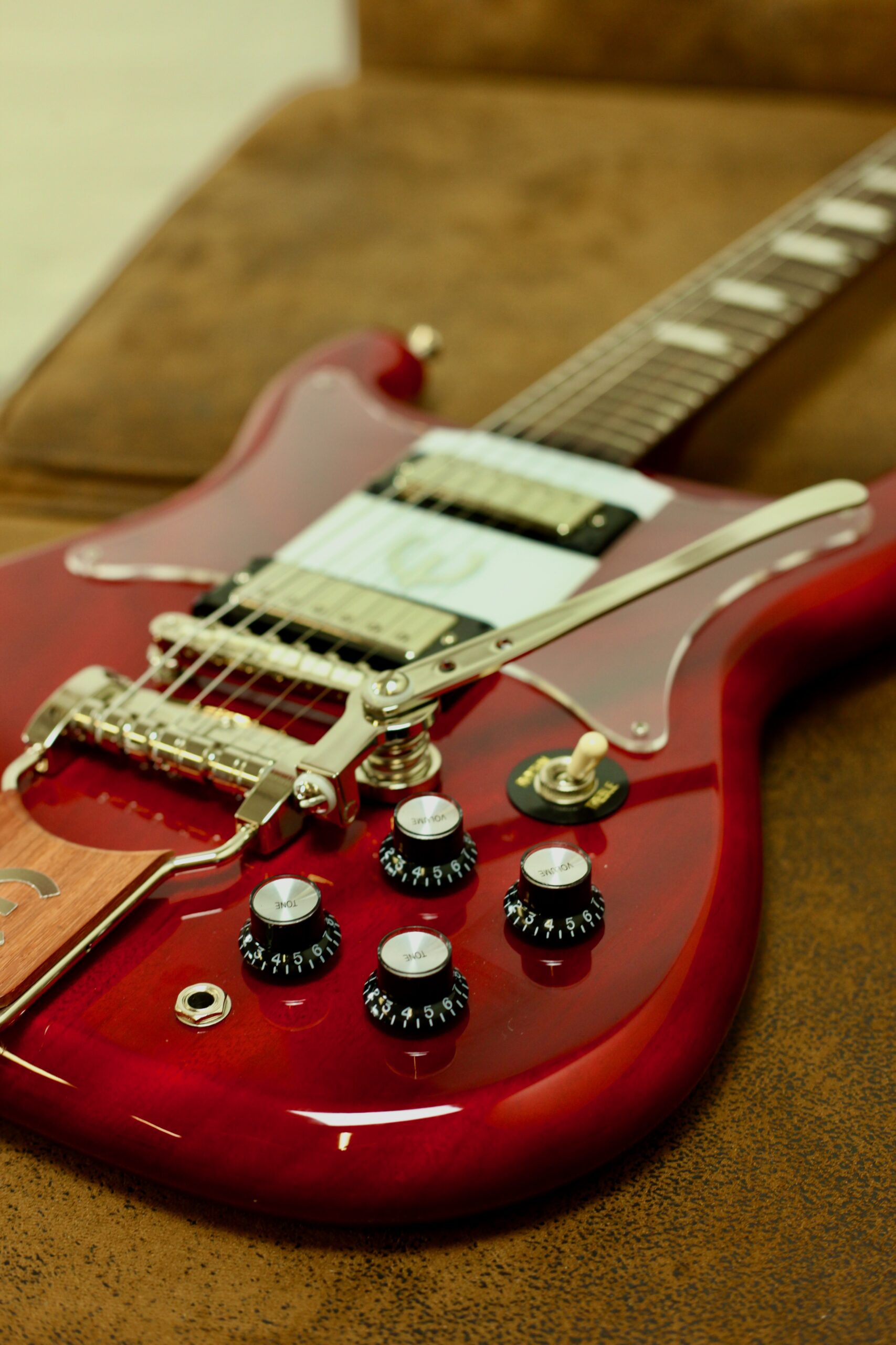 Epiphone Crestwood Custom | Cherry