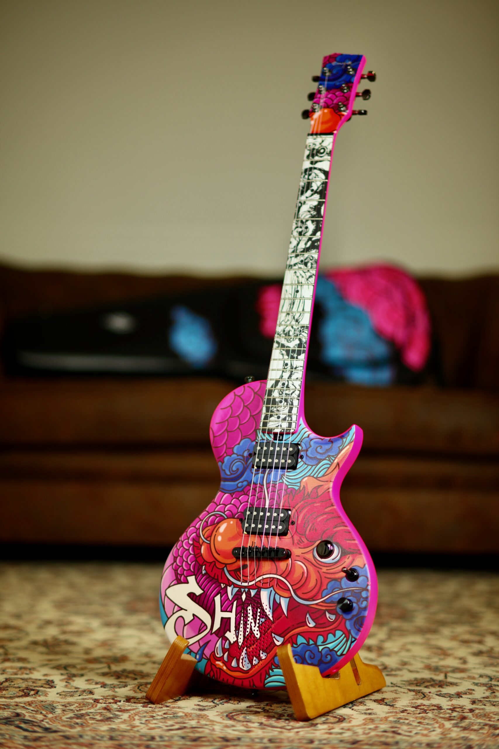 Enya Shinichi Kobayashi Signature Loong Nova Go Sonic | Pink
