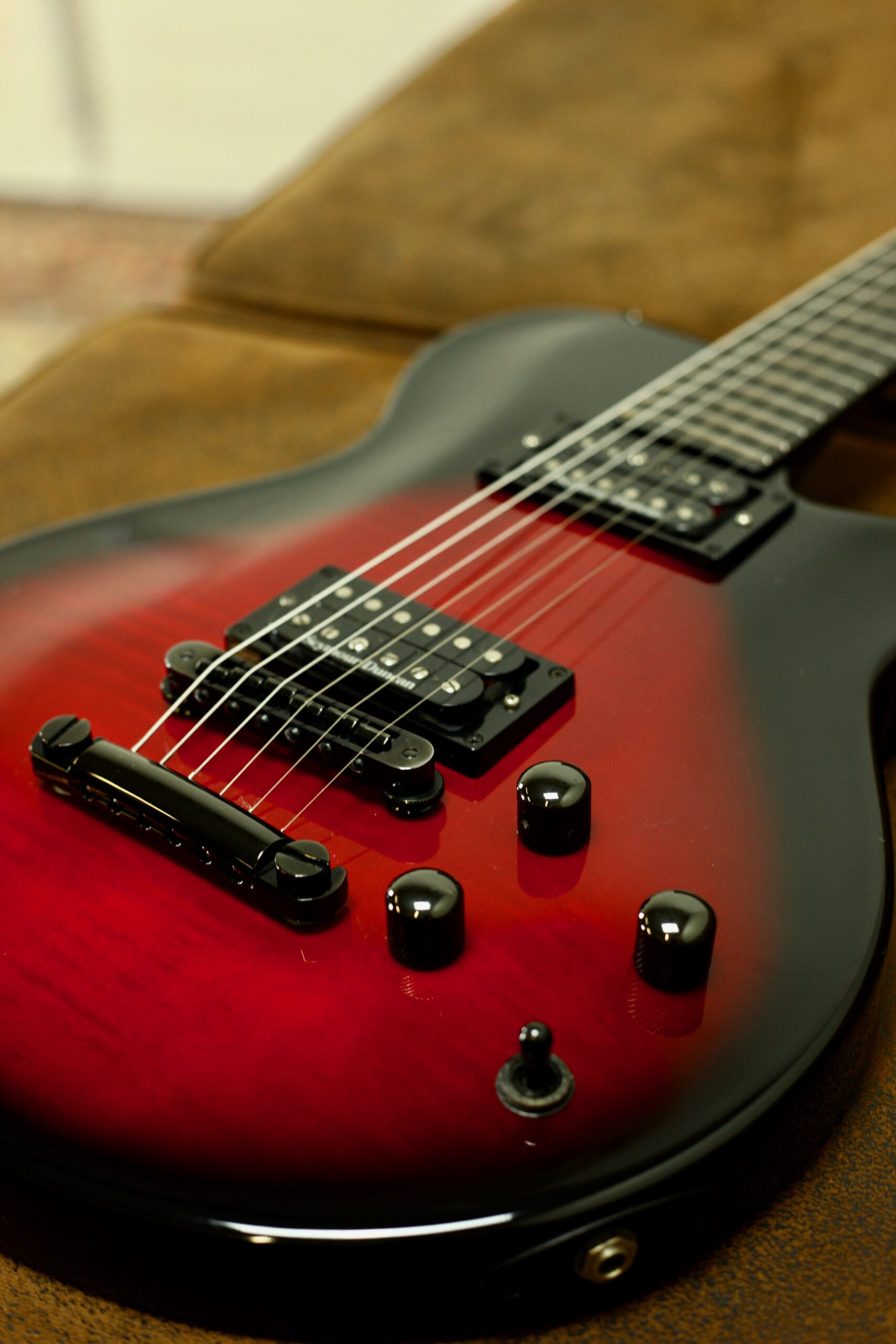 Parker Fly Mojo Single Cutaway | Transparent Cherry