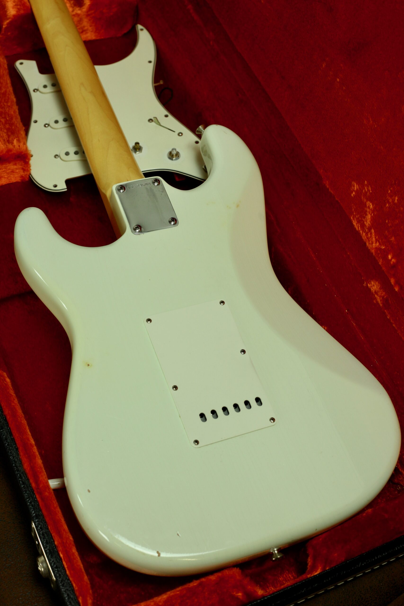 Fender American Vintage ’65 Stratocaster Re-Issue | Olympic White