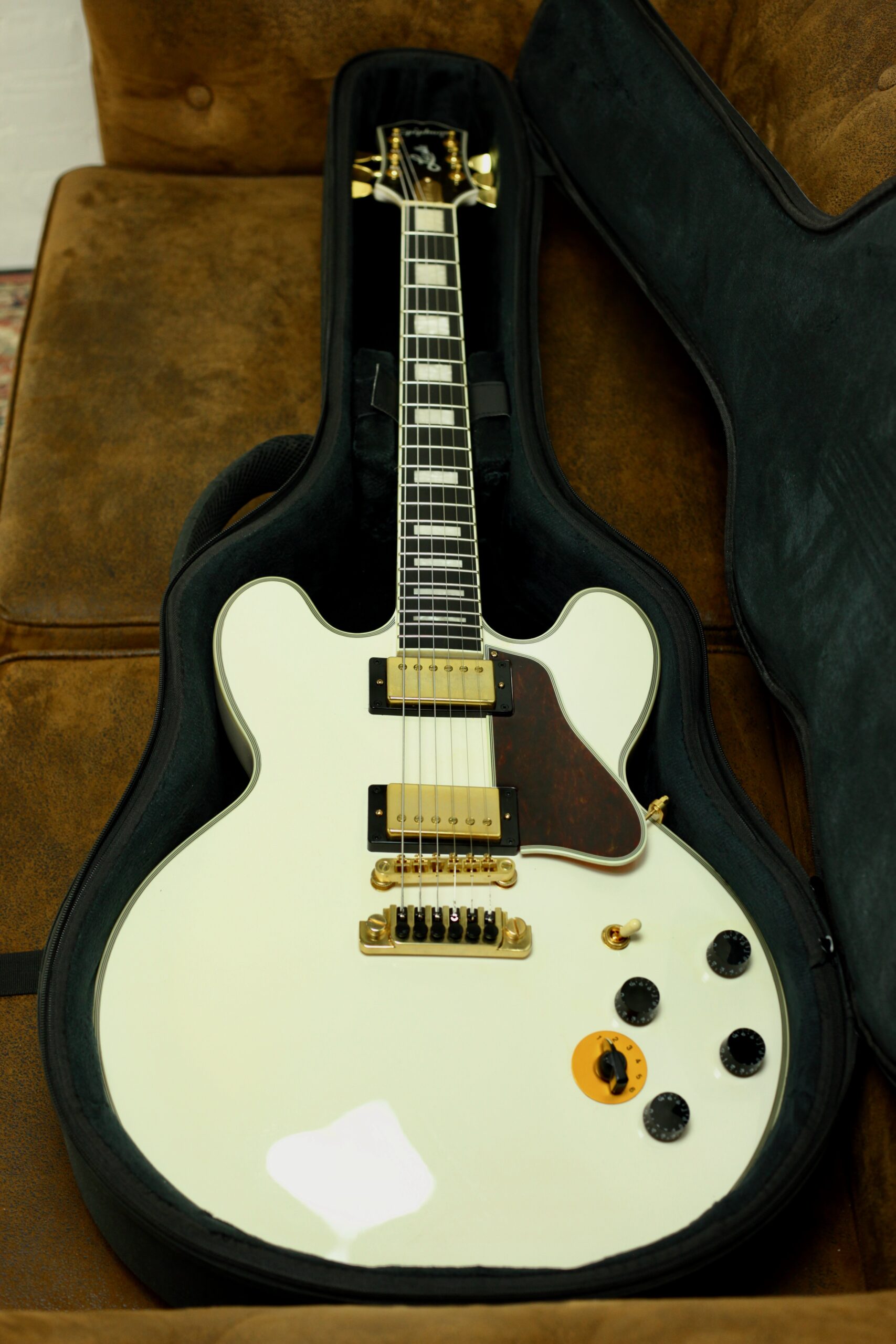 Epiphone BB King Lucille | Bone White
