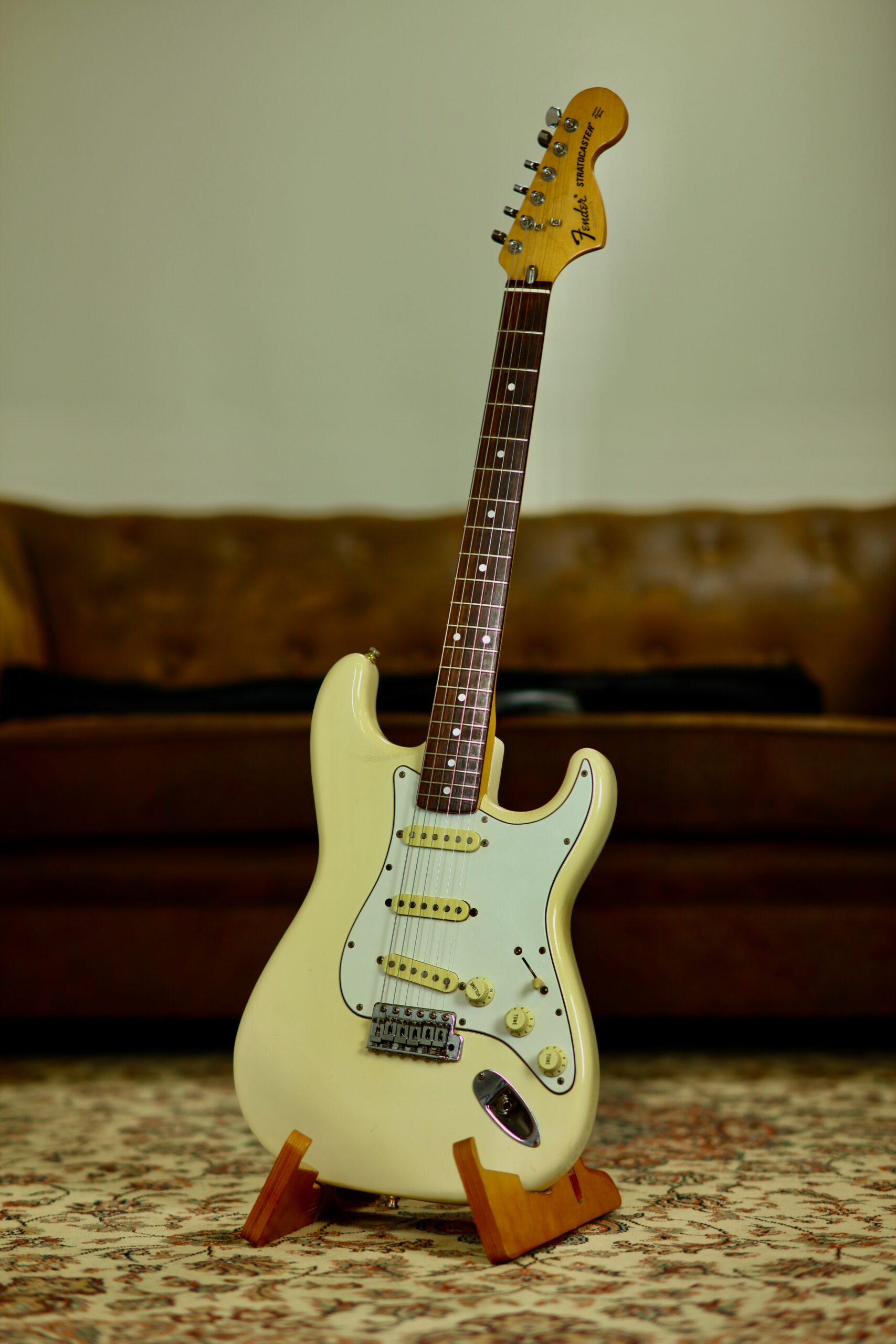 Fender Stratocaster MIJ 1985 | Vintage White