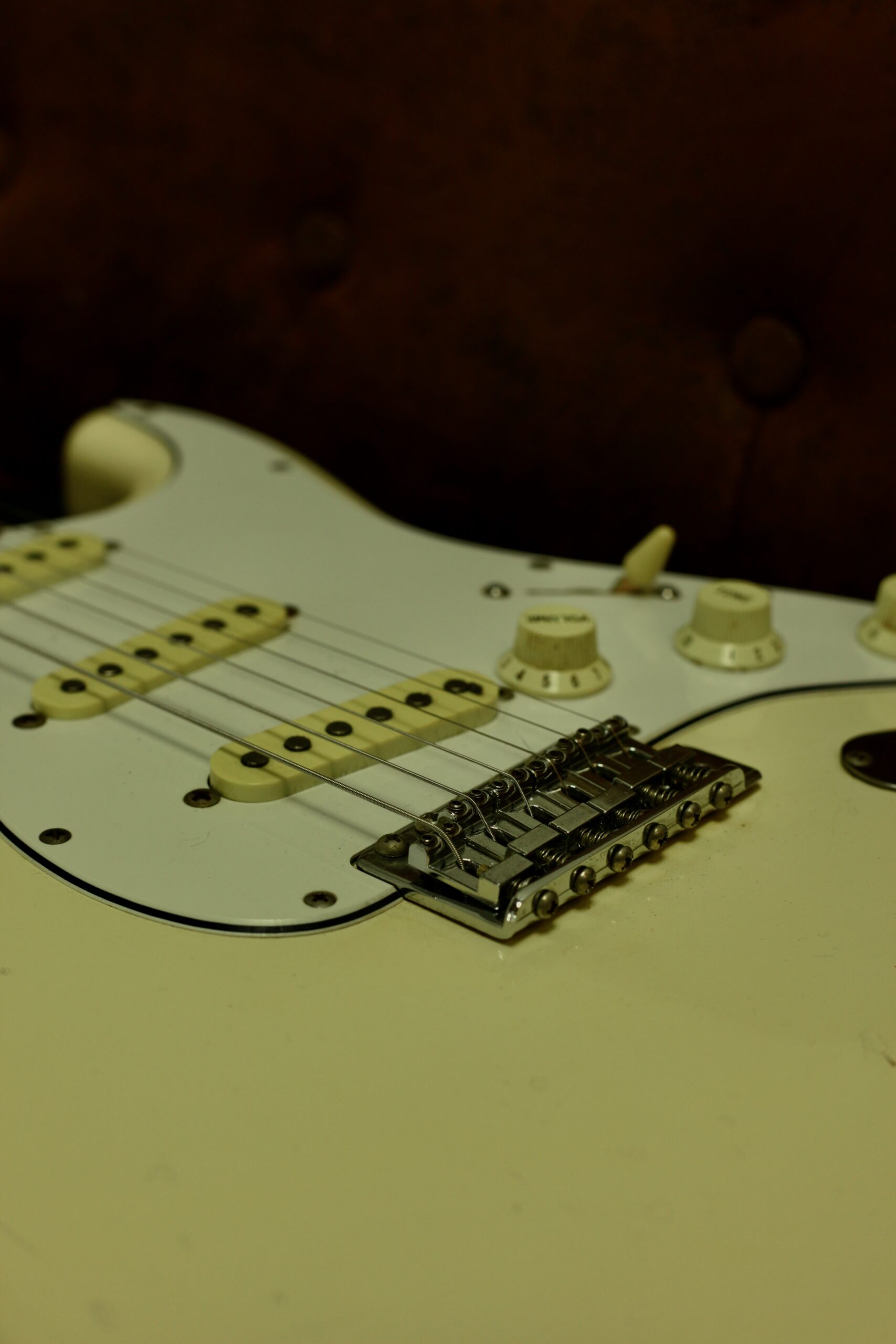 Fender Stratocaster MIJ 1985 | Vintage White
