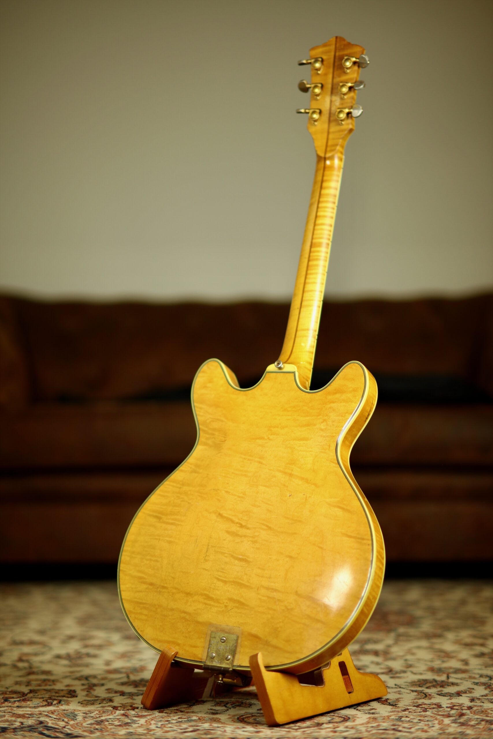 Guild Starfire VI 1965 | Blonde