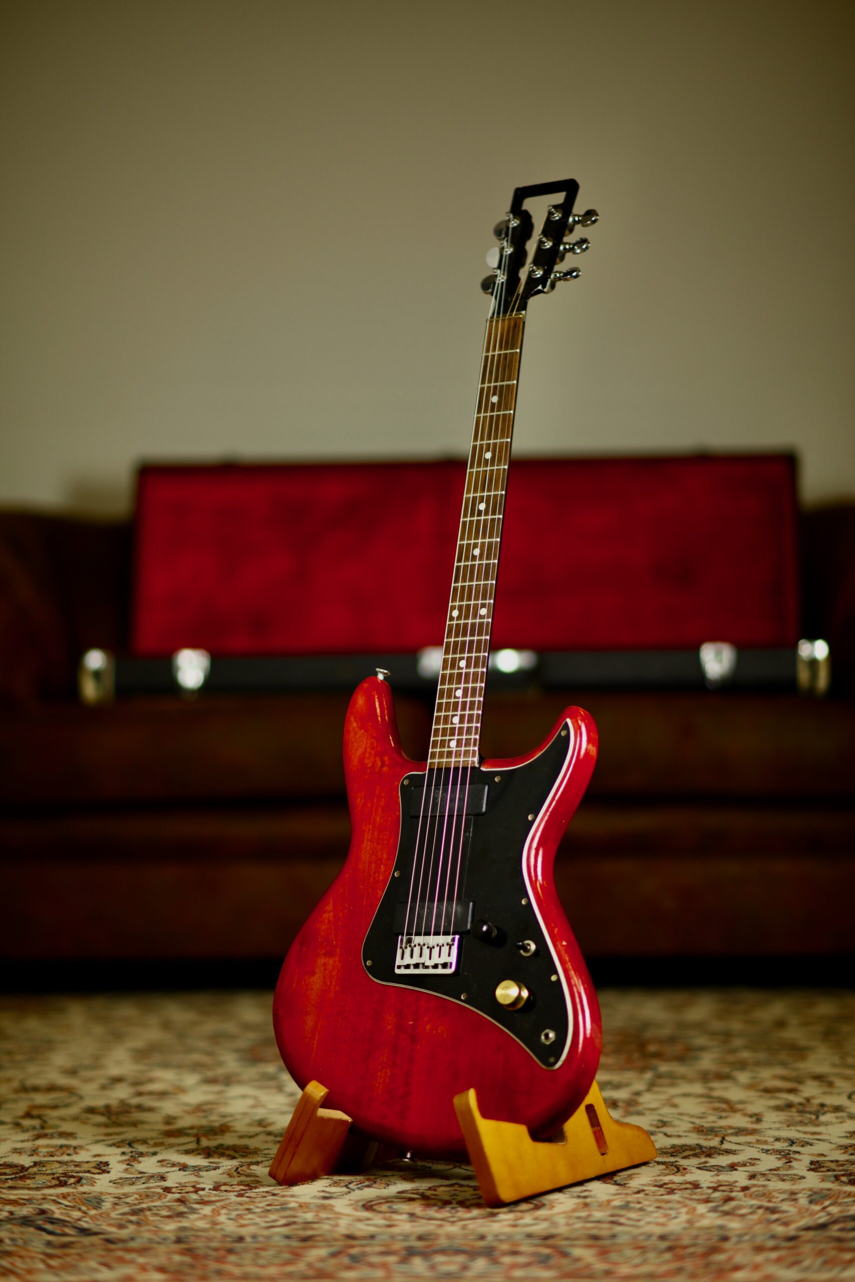 Travis Bean TB-500 284 1975/1976 | Red