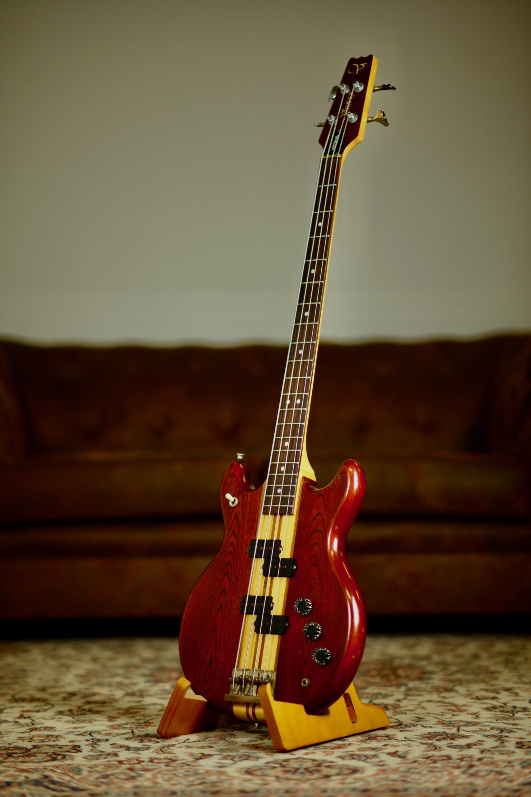 Vantage VP795B 1980/1982 Set-neck | Dark Walnutd