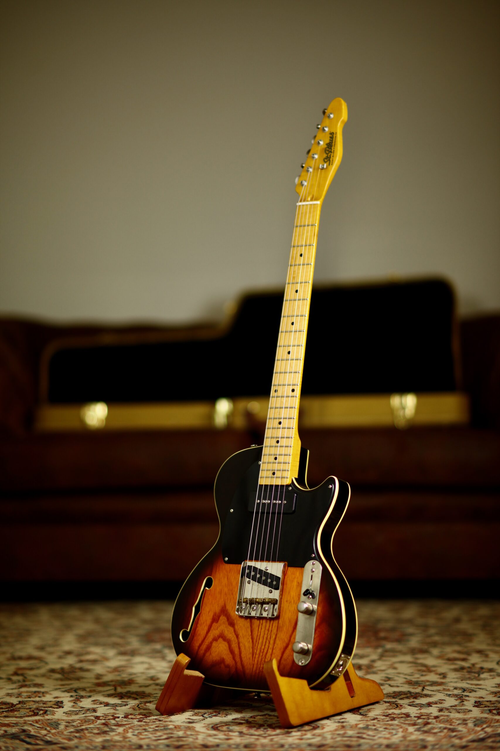 St Blues 61 South | Sunburst