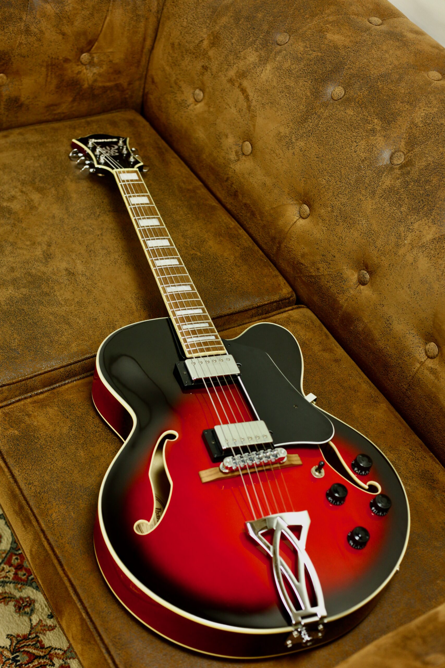 Ibanez Artcore AF75 2022 | Transparent Red Sunburst