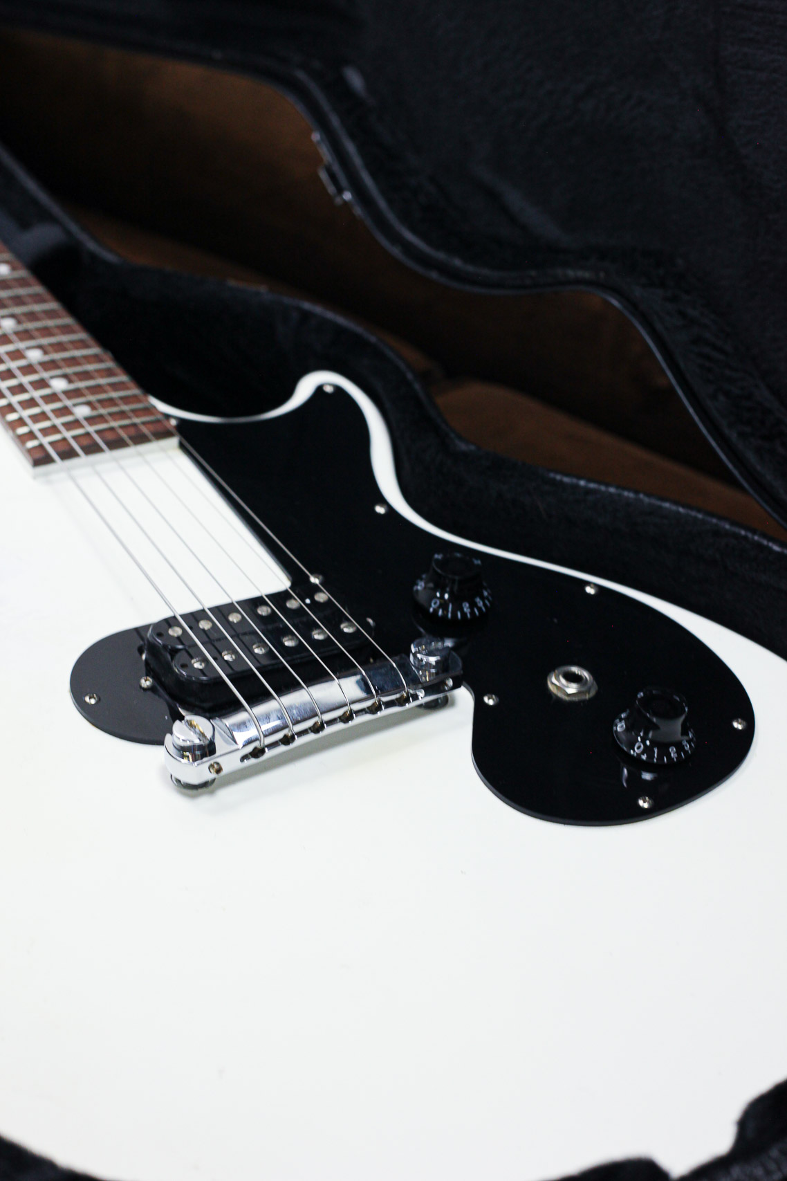 Gibson Melody Maker 2017 | Worn White